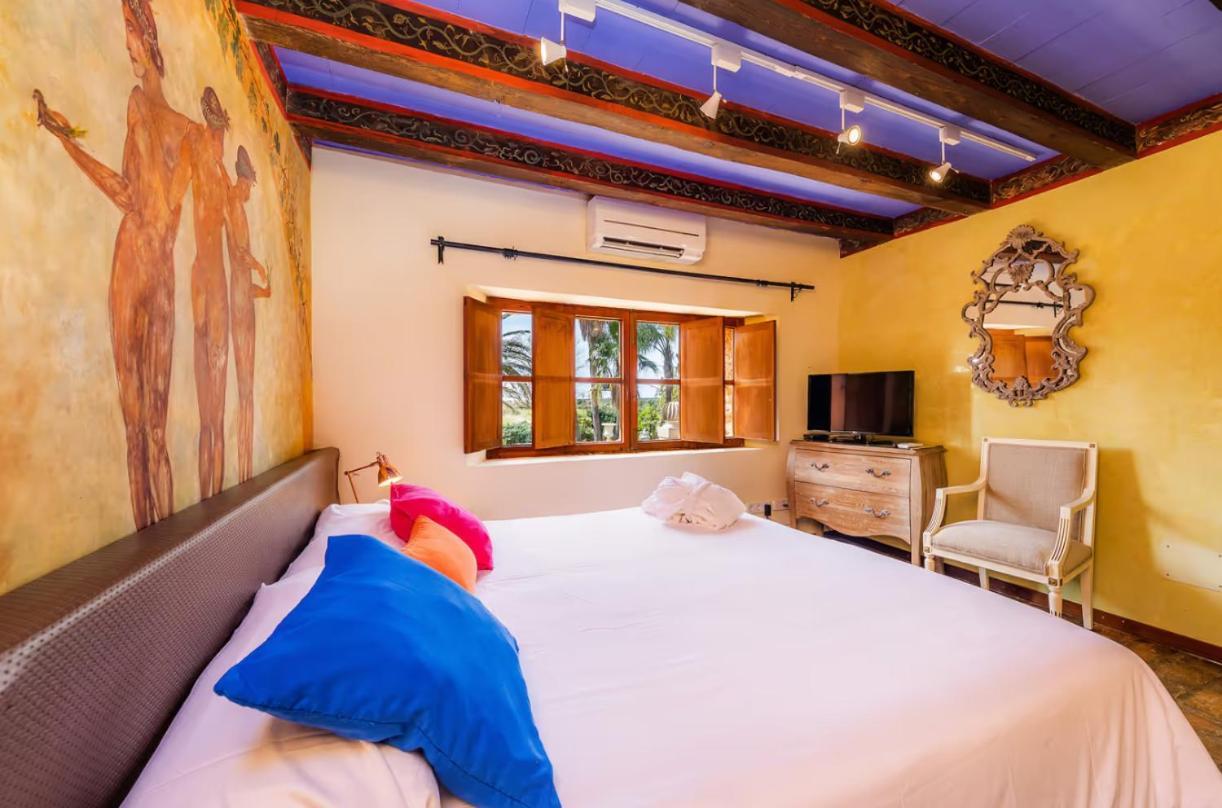 Es Revellar Art - Adults Only Estada en una granja